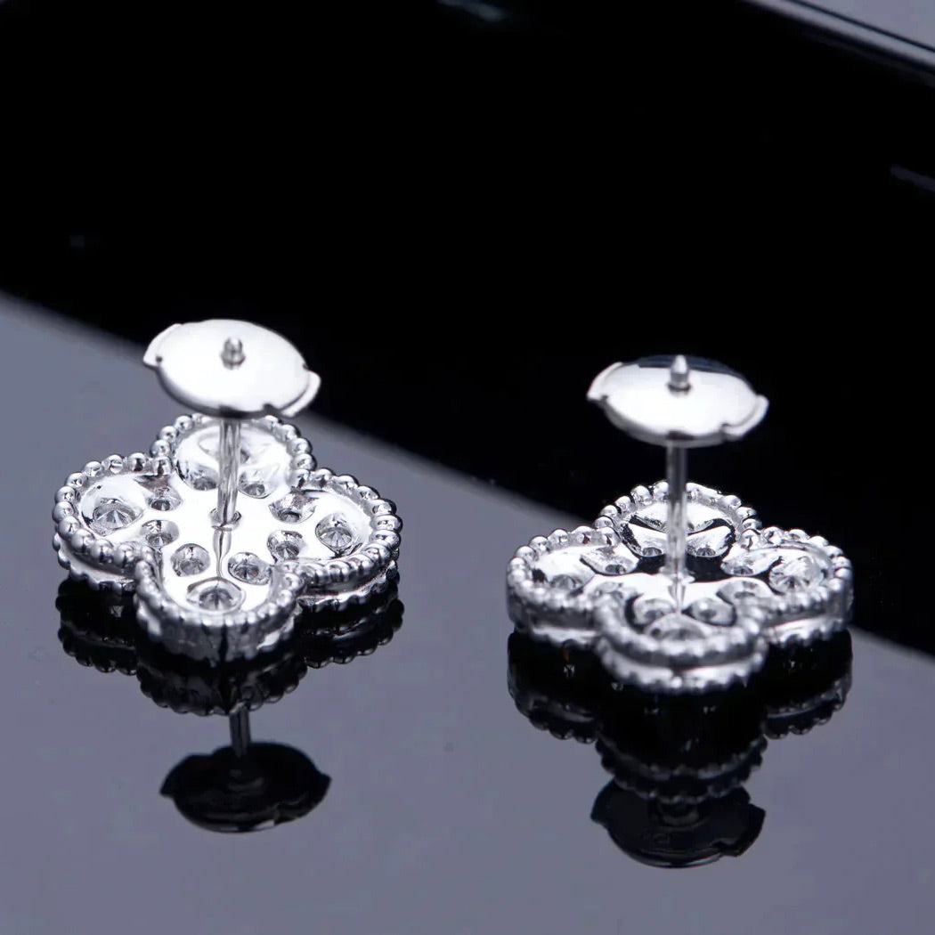 [Bling Jewelrys ]CLOVER 1 MOTIFS DIAMOND STUD EARRINGS SILVER