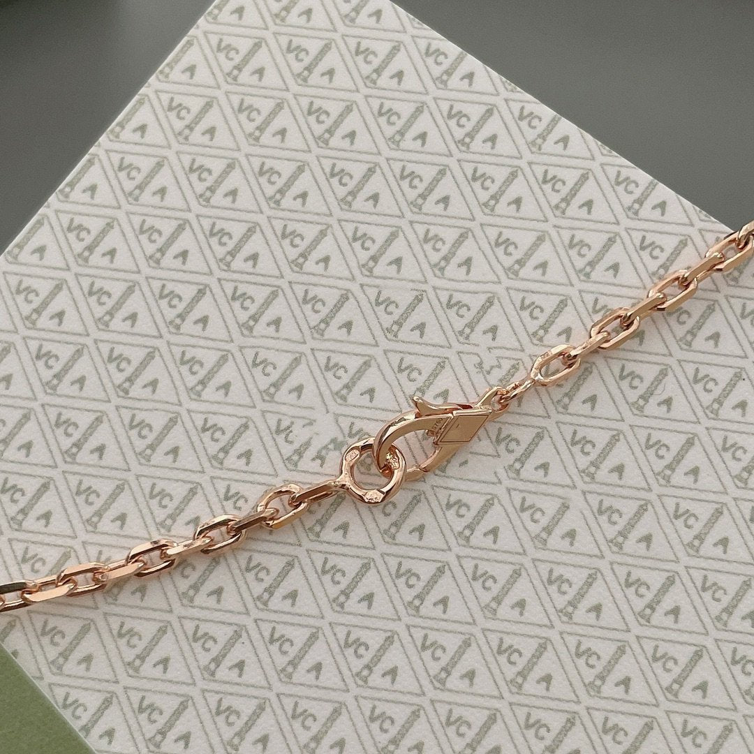 {"Bling Jewelrys": "Bling Jewelrys", "LUCKY SPRING 15 MOTIFS ROSE GOLD NECKLACE": "LUCKY SPRING HALSKETTE MIT 15 MOTIVEN IN ROSÉGOLD"}