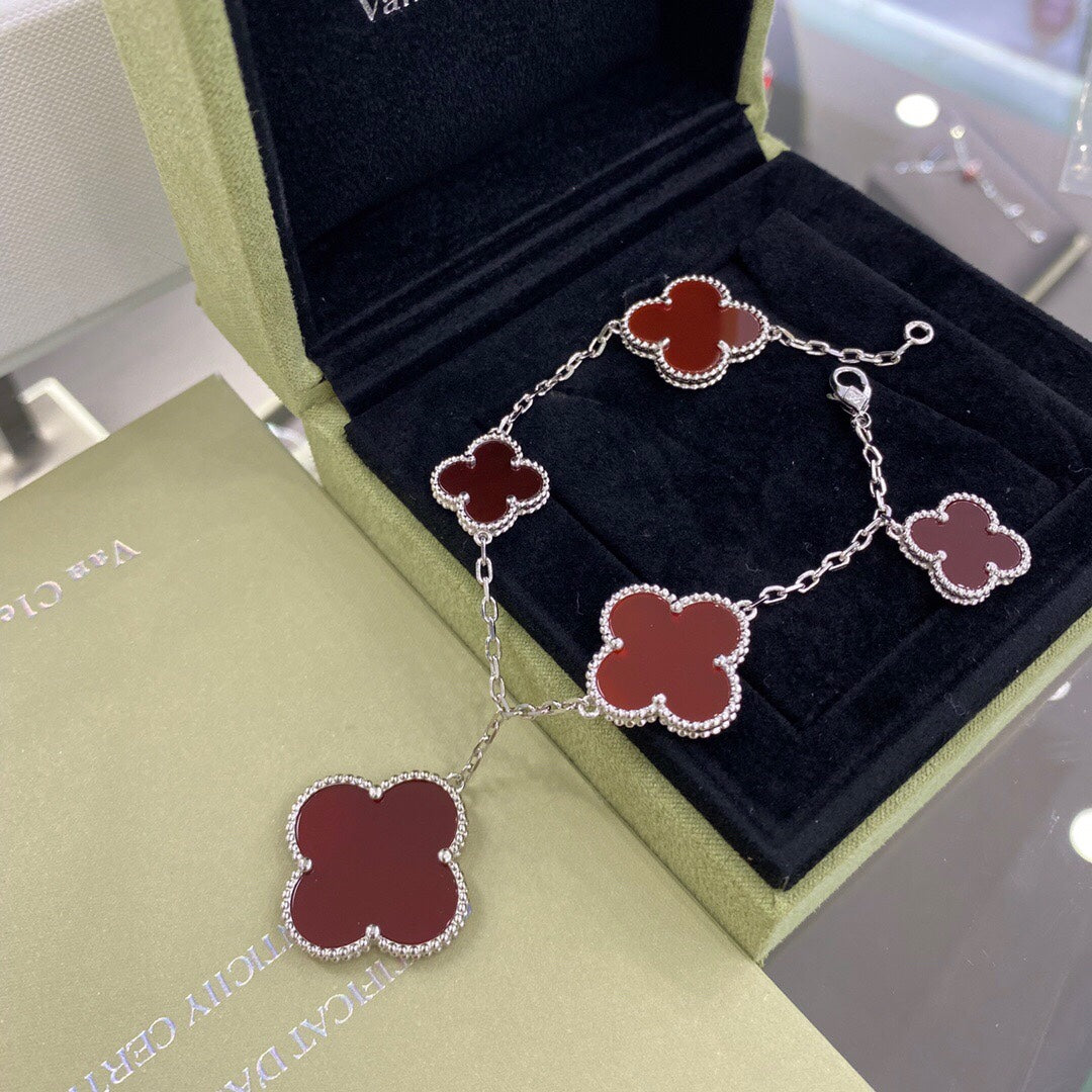 [Bling Jewelrys ]CLOVER 5 MOTIFS SIVLER CARNELIAN BRACELET