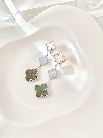 {
"Bling Jewelrys ": "ブリング・ジュエリー",
"CLOVER 3 MOTIFS CHALCEDONY DARK MOP SILVER EARRINGS": "クローバー 3モチーフ カルセドニー ダークマザーオブパール シルバーピアス"
}