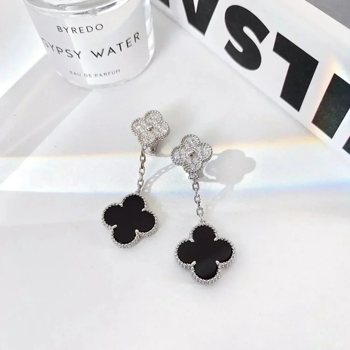 [Bling Jewelrys ]CLOVER 2 MOTIFS  DIAMOND ONYX EARRINGS SILVER