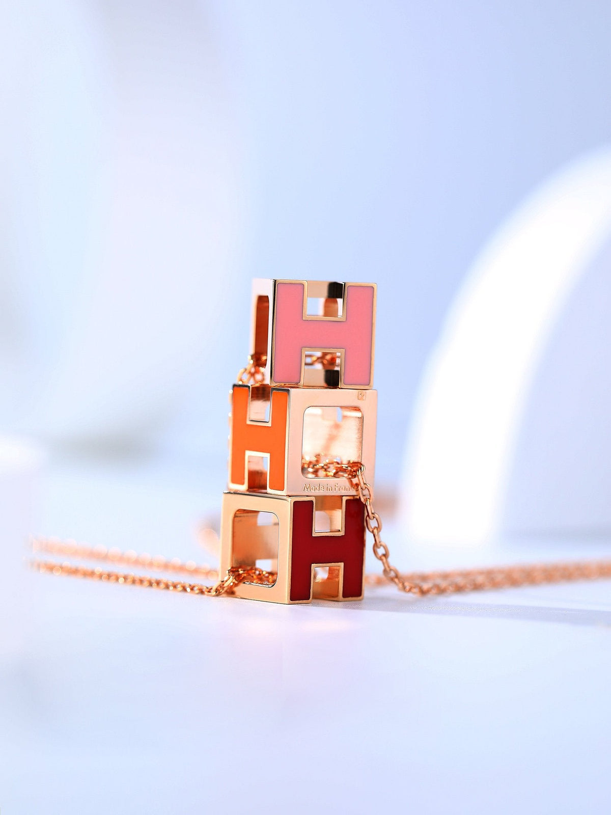 [Bling Jewelrys ]H CAGE PINK GOLD NECKLACE