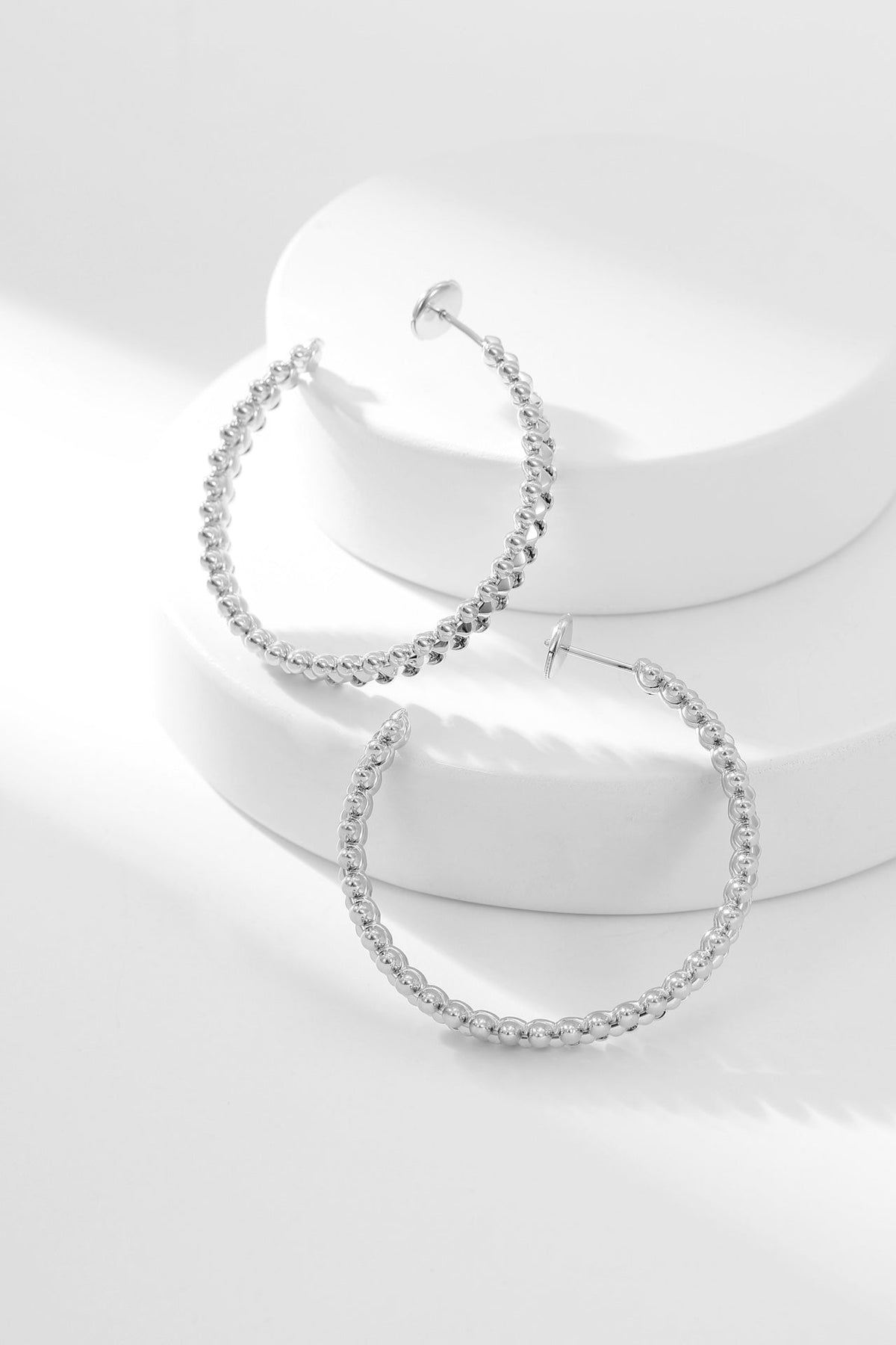 {
"Bling Jewelrys": "ブリングジュエリー",
"CLASH HOOP EARRINGS": "クラッシュフープピアス"
}