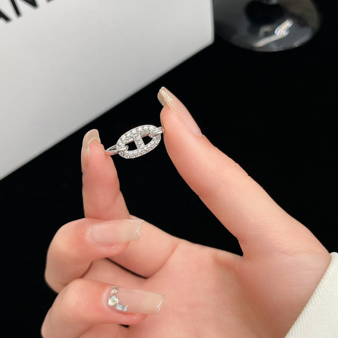 {
  "Bling Jewelrys ": "ブリング・ジュエリー ",
  "RONDE SMALL SILVER DIAMOND RING": "ロンデ スモール シルバー ダイヤモンド リング"
}