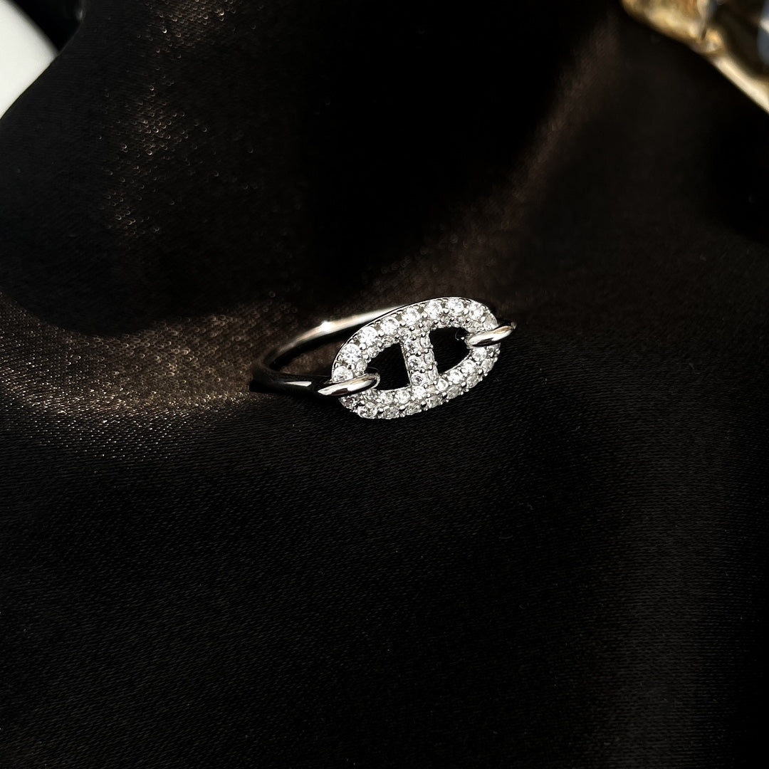 {
  "Bling Jewelrys ": "ブリング・ジュエリー ",
  "RONDE SMALL SILVER DIAMOND RING": "ロンデ スモール シルバー ダイヤモンド リング"
}