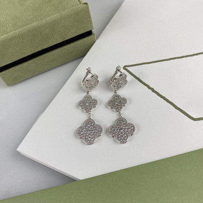 [Bling Jewelrys ]クローバー 3モチーフ ダイヤモンド シルバー ドロップピアス