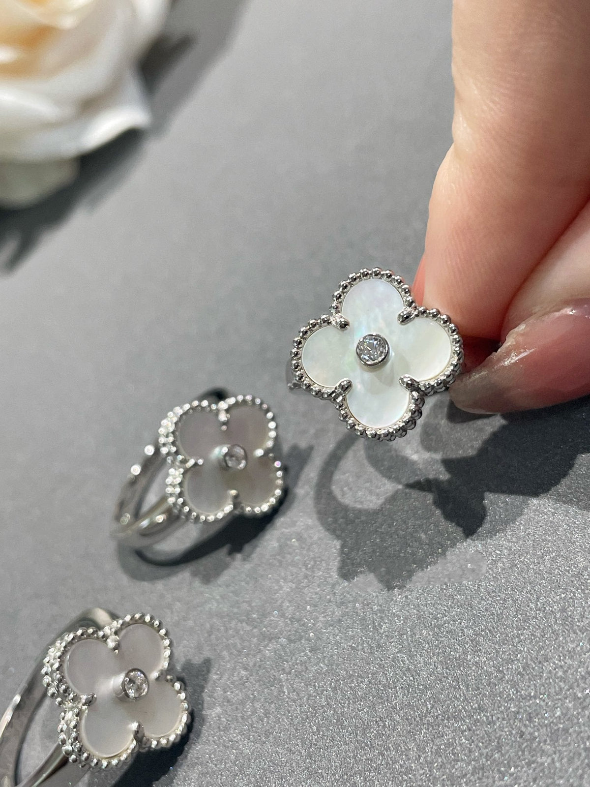 [Bling Jewelrys] KLEEBATT RING SILBER PERLMUTT DIAMANT