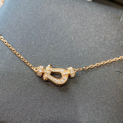 {
"Bling Jewelrys ": "ブリング・ジュエリー",
"FORCE 10 DIAMOND PINK GOLD NECKLACE MINI MODEL": "フォース10 ダイヤモンド ピンクゴールド ネックレス ミニモデル"
}