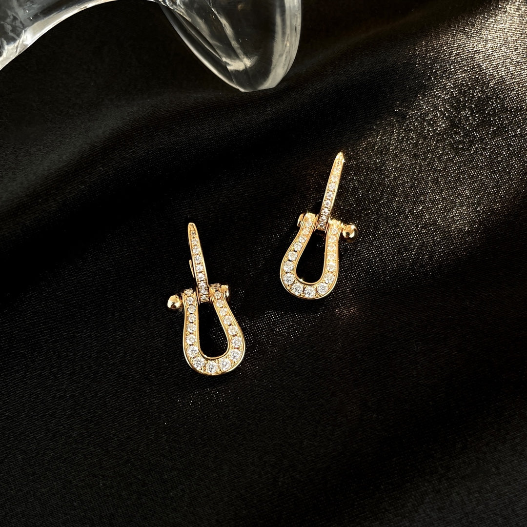 {
  "Bling Jewelrys": "Bling Jewelrys",
  "FORCE 10 FULL DIAMOND DROP EARRINGS MEDIUM MODEL": "FORCE 10 OHRHÄNGER MIT VOLLBESATZ AUS DIAMANTEN, MITTLERES MODELL"
}