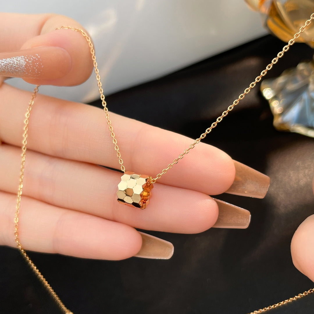 [Bling Jewelrys ]BEE MINI NECKLACE