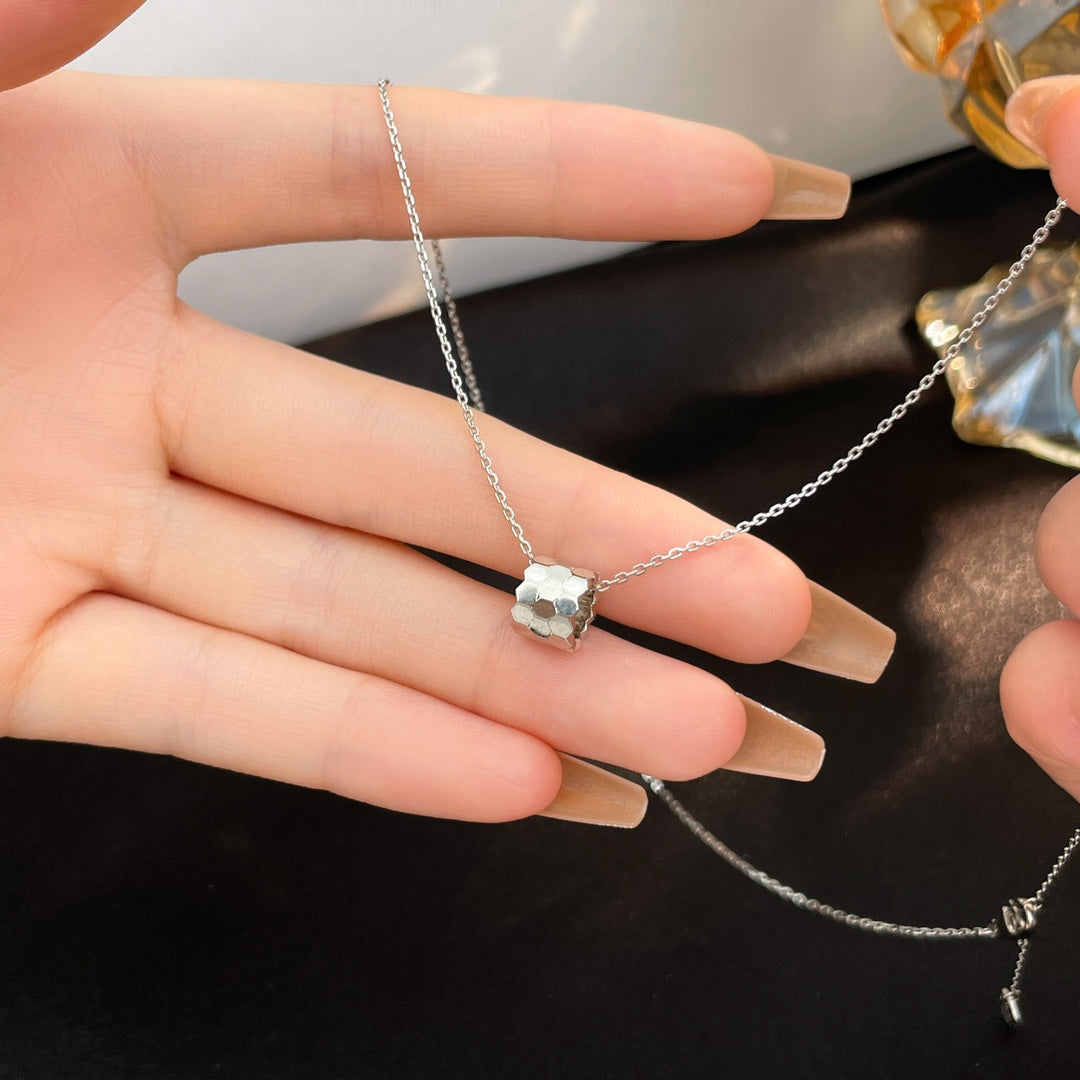 [Bling Jewelrys ]BEE MINI NECKLACE