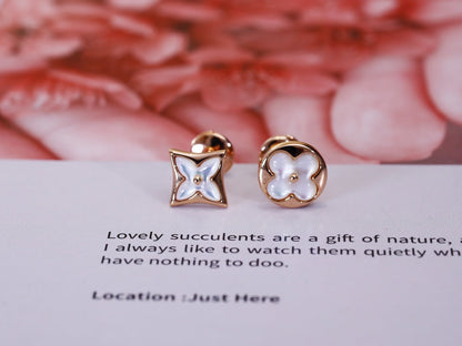 {
  "Bling Jewelrys ": "ブリング・ジュエリー",
  "STAR AND SUN PINK GOLD MOP STUD EARRINGS": "スター＆サン ピンクゴールド MOP スタッドピアス"
}