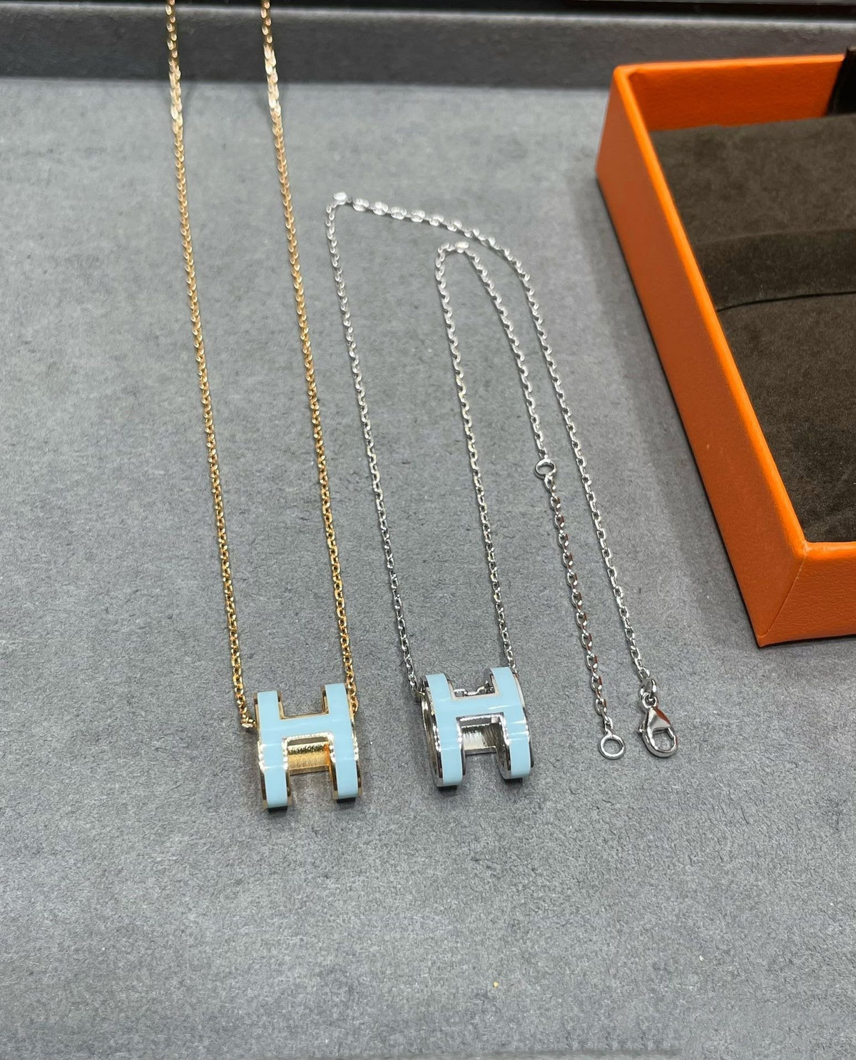 [Bling Jewelrys ]POP H SKY BLUE NECKLACE
