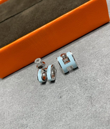 [Bling Jewelrys ]POP H SKY BLUE STUD EARRINGS