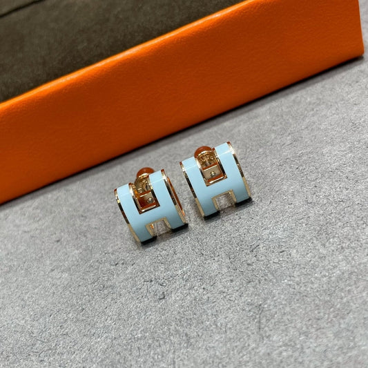 [Bling Jewelrys ]POP H SKY BLUE STUD EARRINGS