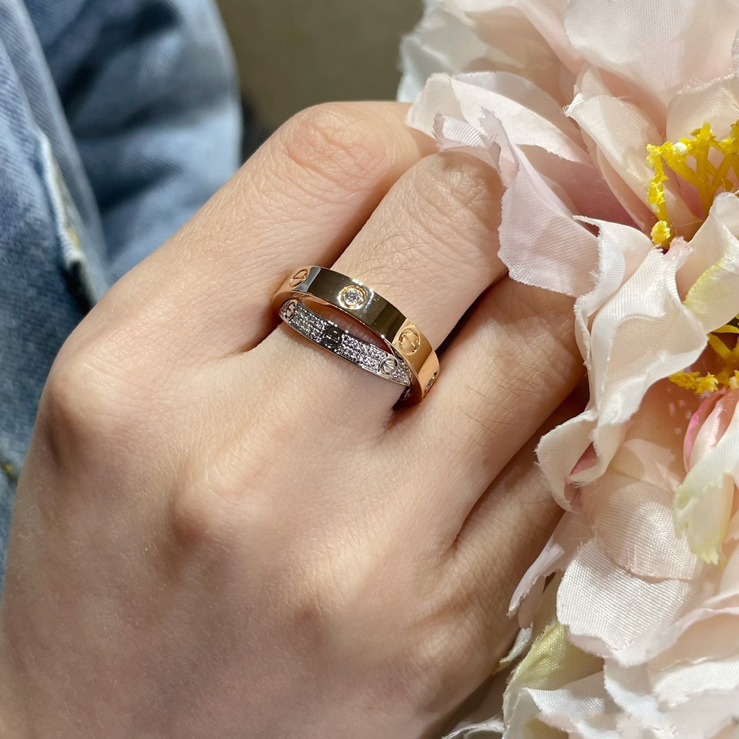 {
  "Bling Jewelrys": "ブリングジュエリー",
  "LOVE PINK GOLD SILVER DIAMOND DOUBLE RING": "LOVE ピンクゴールド シルバー ダイヤモンド ダブルリング"
}