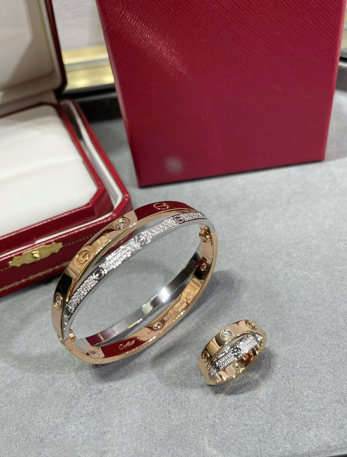 {
  "Bling Jewelrys": "ブリングジュエリー",
  "LOVE PINK GOLD SILVER DIAMOND DOUBLE RING": "LOVE ピンクゴールド シルバー ダイヤモンド ダブルリング"
}