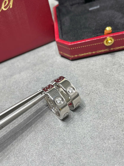 [Bling Jewelrys ]LOVE 5.5MM 1 DIAMOND EARRINGS