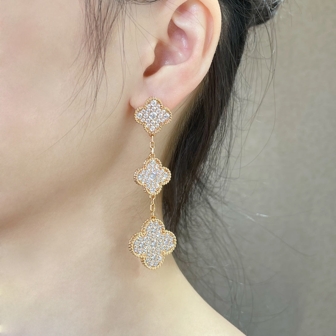 [Bling Jewelrys ]CLOVER 3 MOTIFS DIAMOND PAVED ROSE GOLD EARRINGS