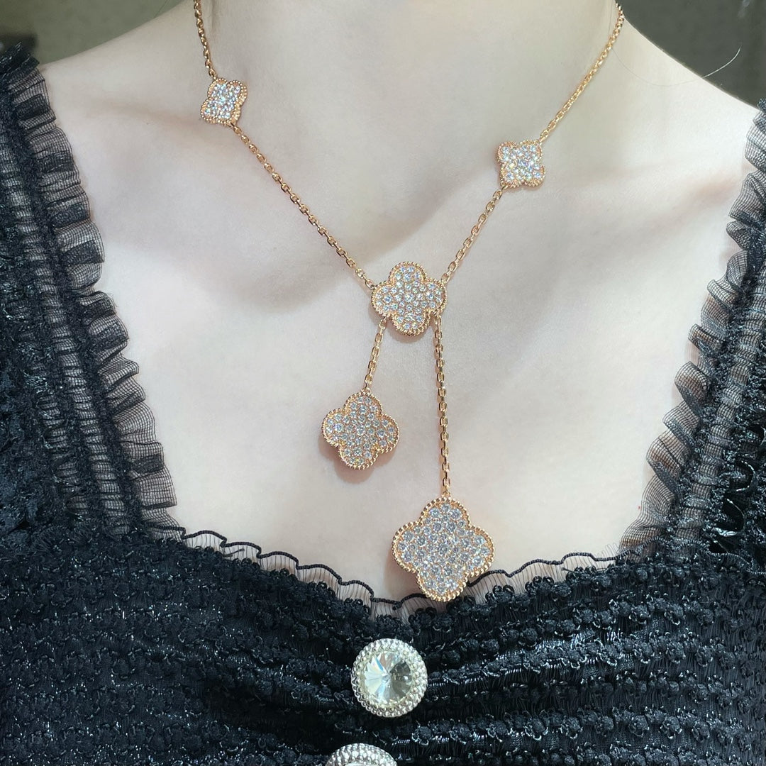 [Bling Jewelrys ]CLOVER 6 MOTIF DIAMOND PAVED NECKLACE