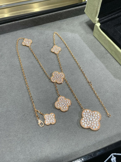 [Bling Jewelrys ]CLOVER 6 MOTIF DIAMOND PAVED NECKLACE