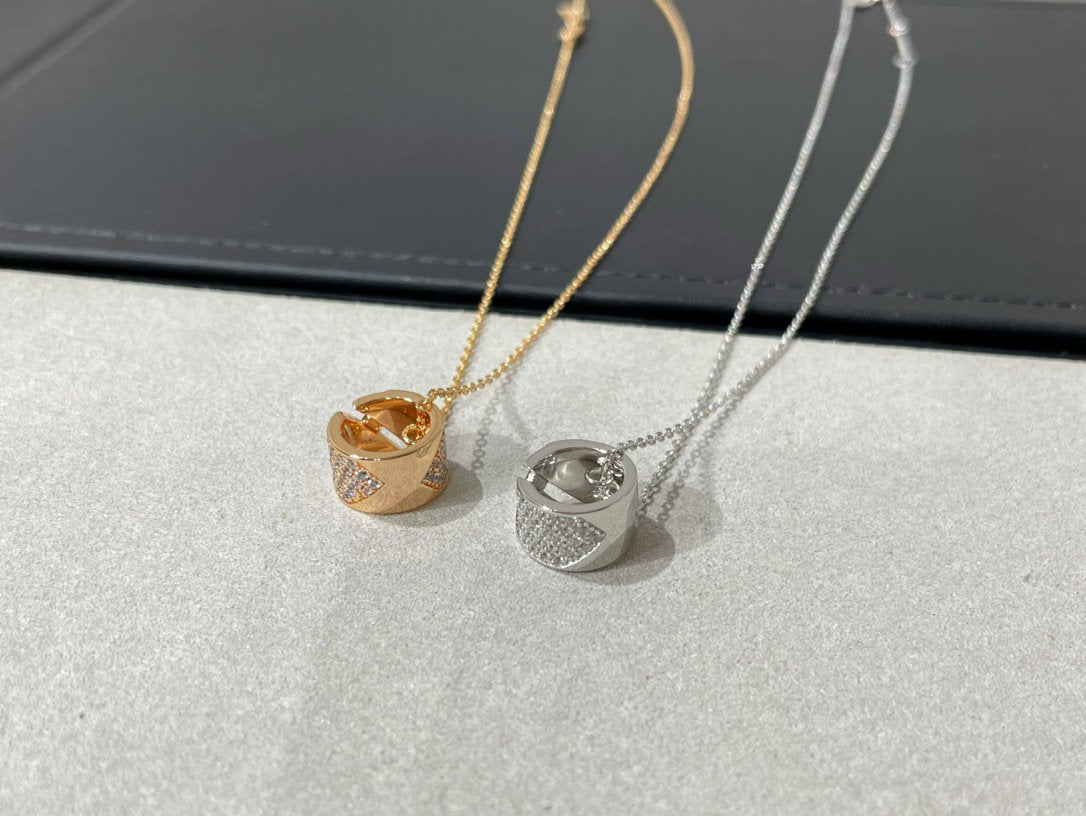 [Bling Jewelrys ]LIENS EVIDENCE DIAMOND PAVED NECKLACE