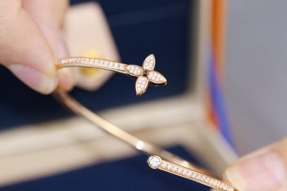 [Bling Jewelrys ]IDYLLE PINK GOLD OPEN BRACELET DIAMOND PAVED
