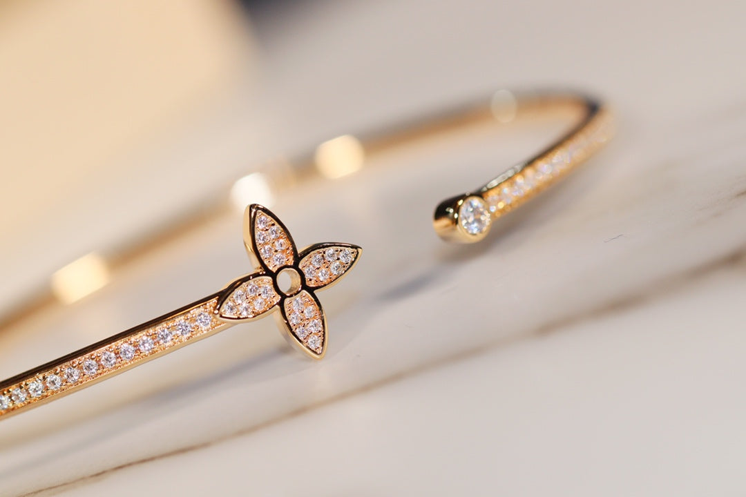 [Bling Jewelrys ]IDYLLE GOLD OPEN BRACELET DIAMOND PAVED