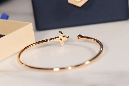 [Bling Jewelrys ]IDYLLE GOLD OPEN BRACELET DIAMOND PAVED