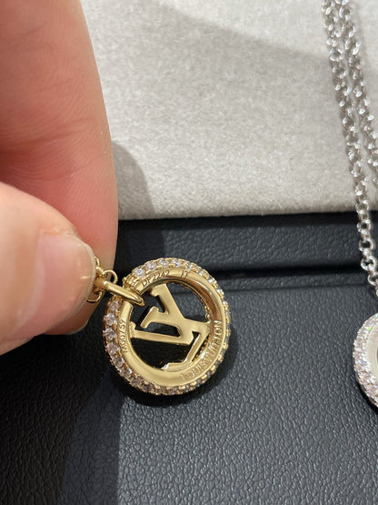 {
  "Bling Jewelrys ": "Bling Jewelrys ",
  "BY NIGHT DIAMOND PAVED NECKLACE": "MIT DIAMANTEN BESETZTE BY NIGHT HALSKETTE"
}