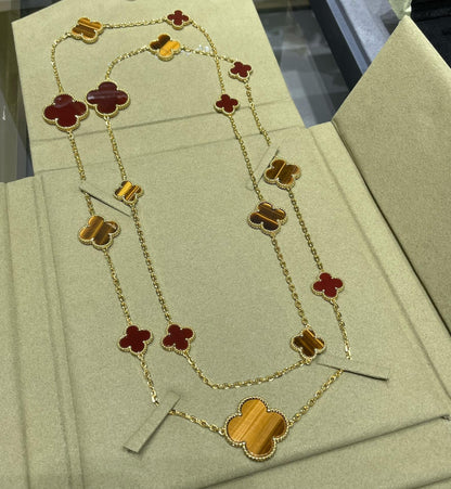 {
"Bling Jewelrys ": "Bling Jewelrys ",
"CLOVER 16 MOTIF CARNELIAN TIGER EYE ROSE GOLD NECKLACE": "KLEEBLATT 16-MOTIV KARNELIAN TIGERAUGE ROSÉGOLD HALSKETTE"
}
