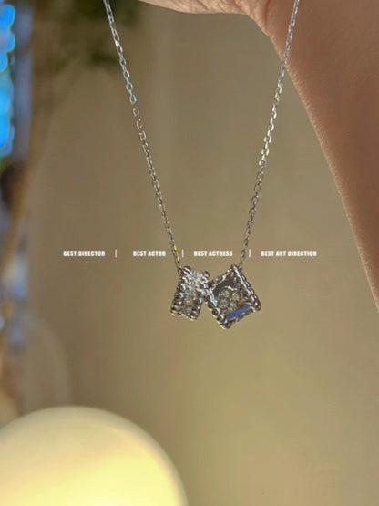 {
  "Bling Jewelrys": "Bling Jewelry",
  "PERLEE DOUBLE PENDANT SILVER DIAMOND NECKLACE": "PERLEE DOPPEL-ANHÄNGER SILBER DIAMANT-HALSKETTE"
}
