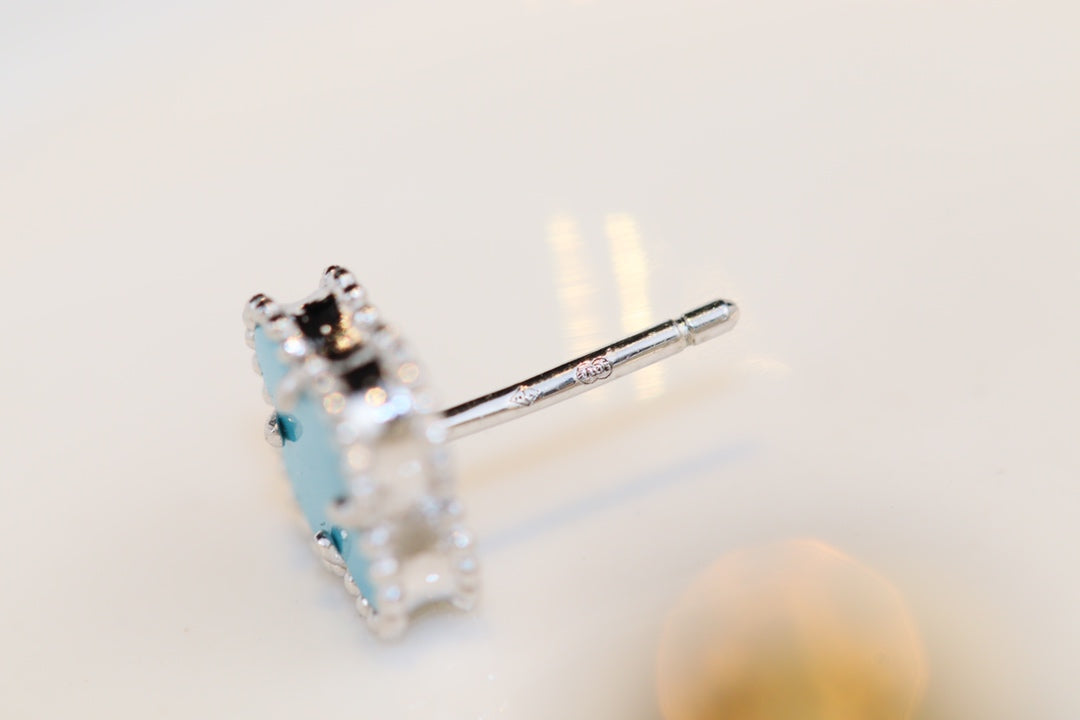 [Bling Jewelrys ]CLOVER MINI TURQUOISE SILVER STUD EARRINGS