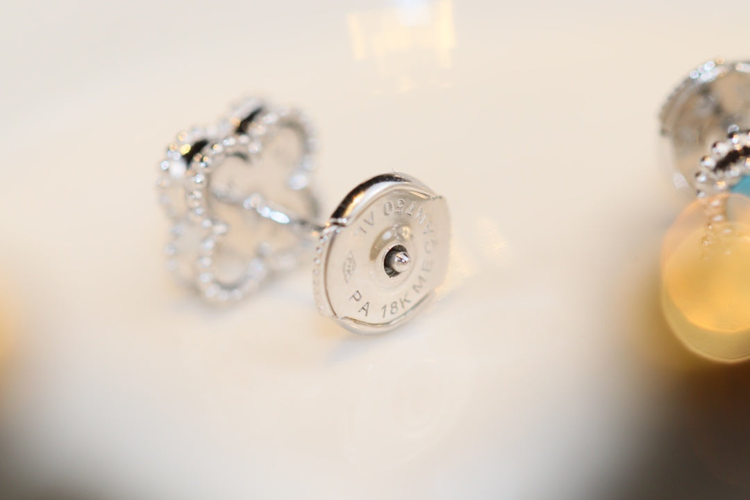 [Bling Jewelrys ]CLOVER MINI TURQUOISE SILVER STUD EARRINGS
