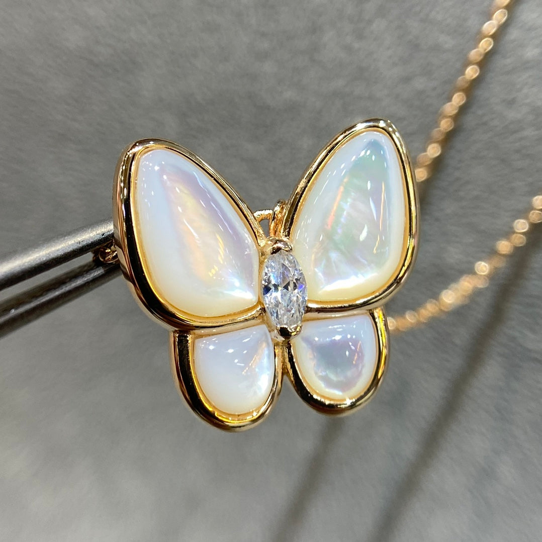 [Bling Jewelry] SCHMETTERLING-HALSKETTE AUS PERLMUTT MIT DIAMANTEN