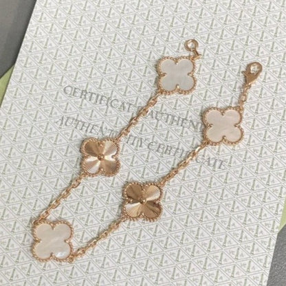 [Bling Jewelry] KLEEBATT WEISSE PERLMUTT 5-MOTIV ARMBAND KOLLEKTION