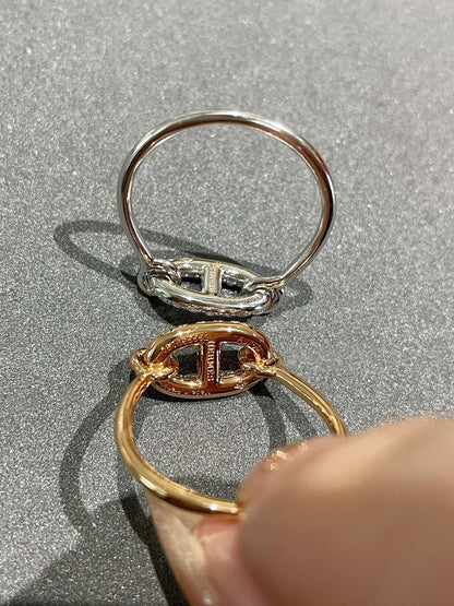 {
"Bling Jewelrys": "Bling Jewelry",
"RONDE SMALL DIAMOND RING": "ロンデ スモール ダイヤモンド リング"
}