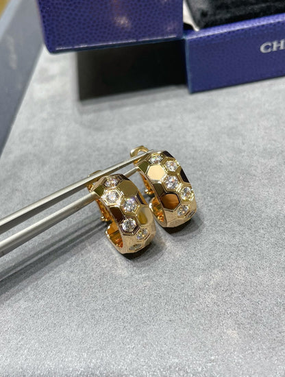 [Bling Jewelrys ]BEE LOVE DIAMOND HOOP EARRINGS