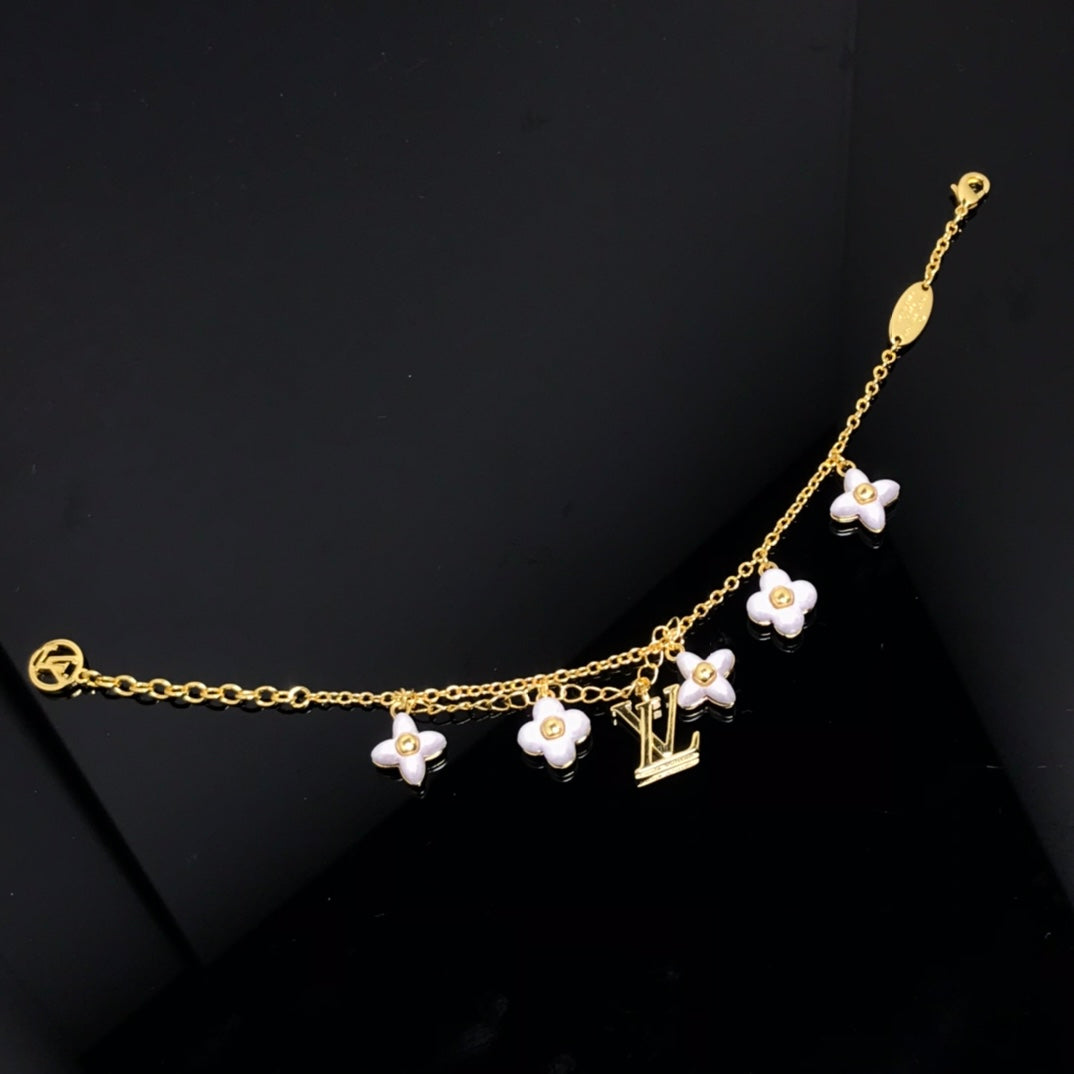 [Bling Jewelrys ]LOGO 6 MOTIF STAR AND SUN GOLD BRACELET
