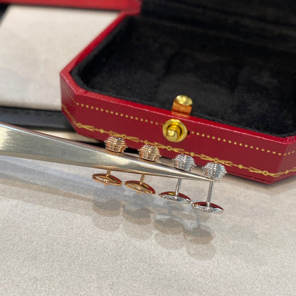 {
  "Bling Jewelrys": "ブリングジュエリー",
  "DAMOUR DIAMOND EARRINGS": "ダムール ダイヤモンドピアス"
}