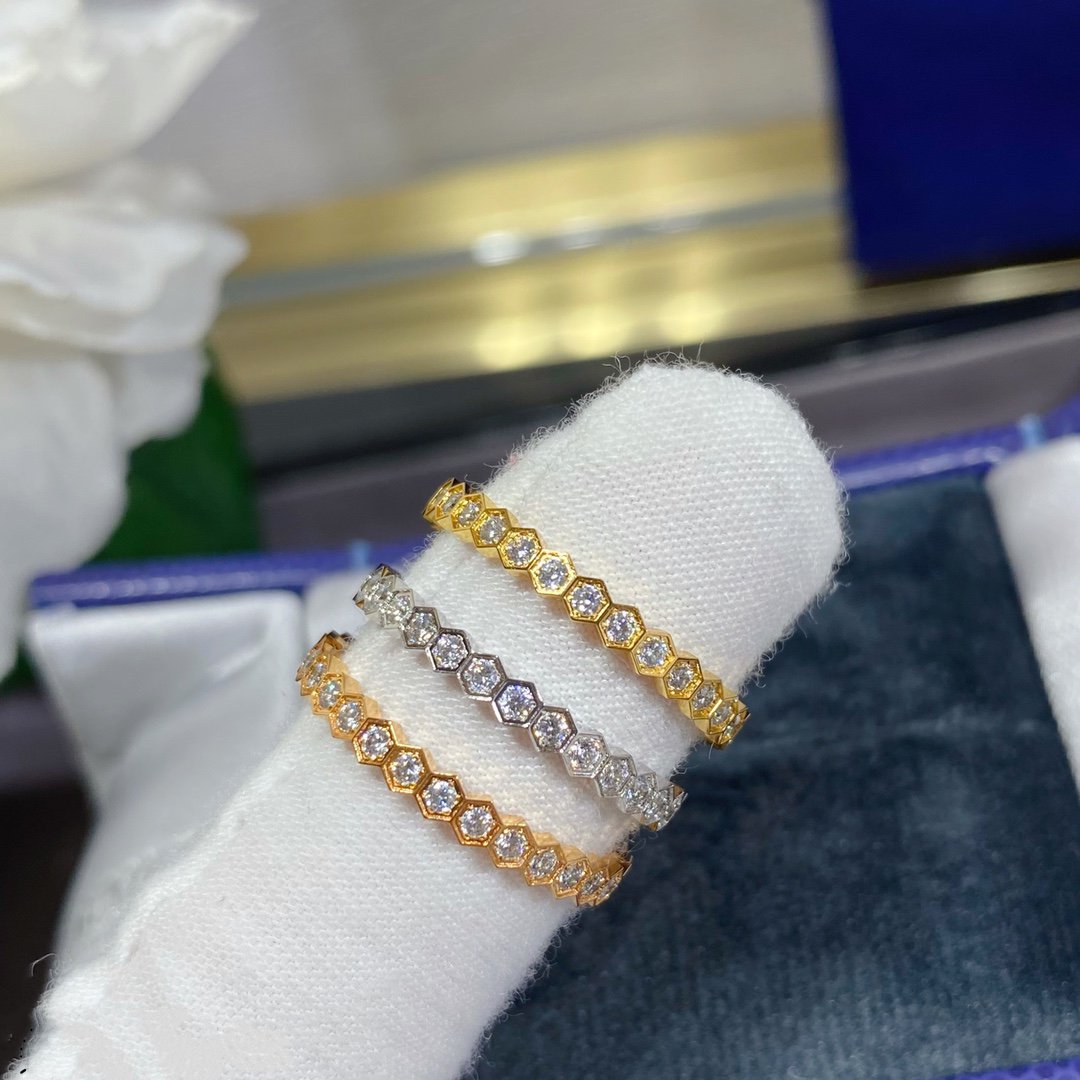[Bling Jewelrys ]BEE LOVE DIAMOND PAVED SMALL RING