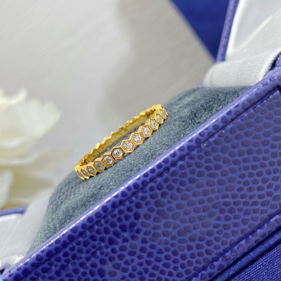 [Bling Jewelrys ]BEE LOVE DIAMOND PAVED SMALL RING