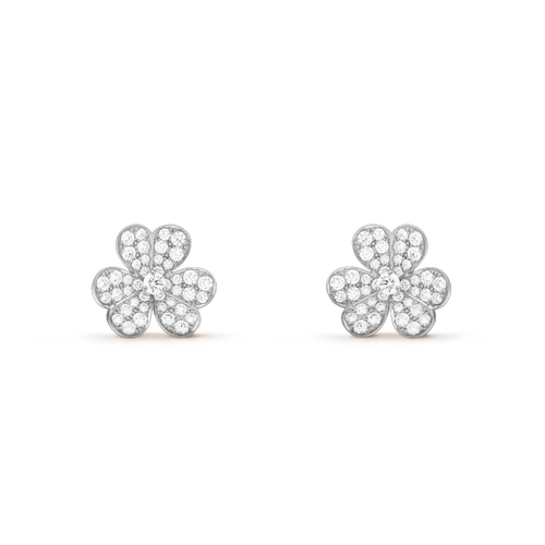 {
"Bling Jewelrys ": "ブリング・ジュエリー",
"CLOVER COMOS DIAMOND EARRINGS SILVER": "クローバー・コスモス・ダイヤモンド・イヤリング・シルバー"
}