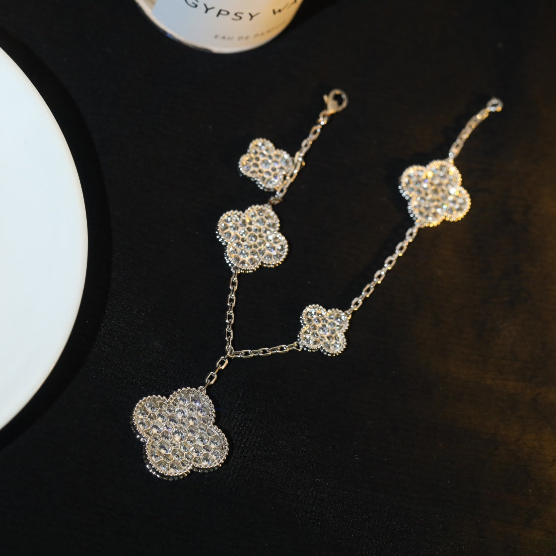[Bling Jewelrys ]CLOVER BRACELET 5 MOTIF SILVER DIAMOND PAVED