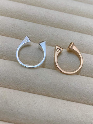 {
  "Bling Jewelrys": "DER CONE RIVET RING IST OFFEN UND EINHEITSGRÖSSE"
}