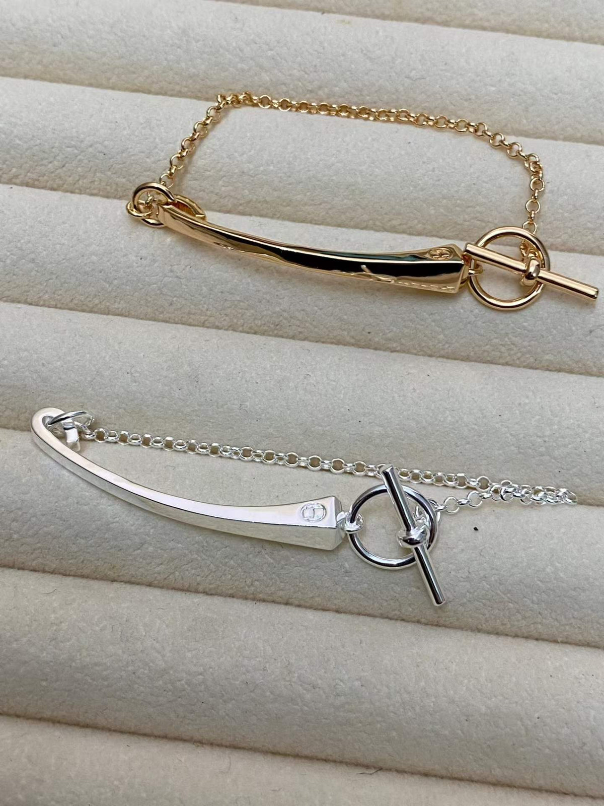 [Bling Jewelrys]CLOU DE FORGE BRACELET WITH SQUARE CONE STUDS