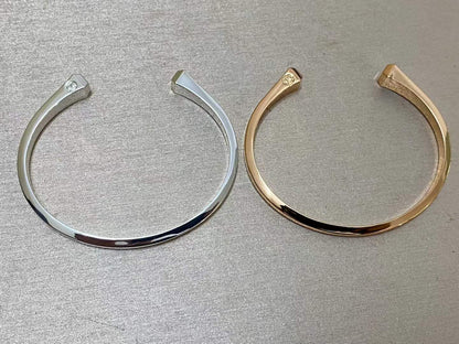 [Bling Jewelrys]CLOU DE FORGE SQUARE CONE STUDS OPEN CUFF ONE SIZE
