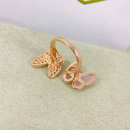 {"Bling Jewelrys":"Bling Jewelrys","TWIN BUTTERFLY NEW DIAMOND & PINK BUTTERFLY RING":"DOPPELTER SCHMETTERLING NEUER DIAMANT & ROSA SCHMETTERLINGS-RING"}