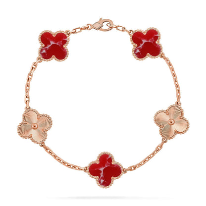 {
  "Bling Jewelrys": "Bling Jewelrys",
  "CLOVER 5 MOTIF RED PATTERN BRACELET COLLECTION": "KLEEBLATT 5-MOTIV ARMBAND-KOLLEKTION MIT ROTEM MUSTER"
}