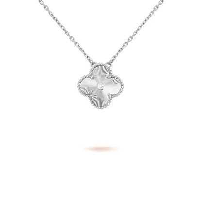 [Bling Jewelrys ]CLOVER  15MM DIAMOND LASER NECKLACE SILVER
